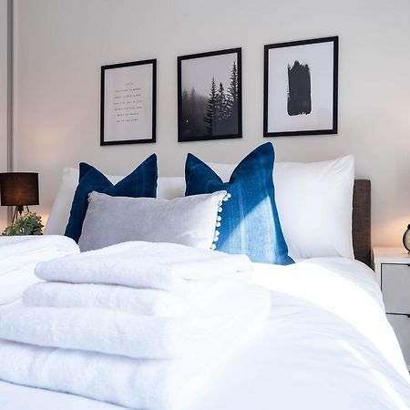 Luxe Interchange Apartment Near Old Trafford - Media City - The Quays Manchester Eksteriør bilde