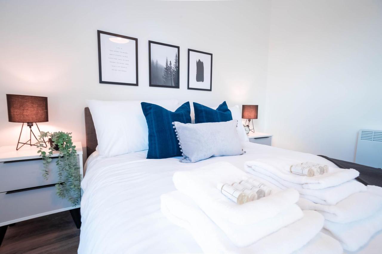 Luxe Interchange Apartment Near Old Trafford - Media City - The Quays Manchester Eksteriør bilde