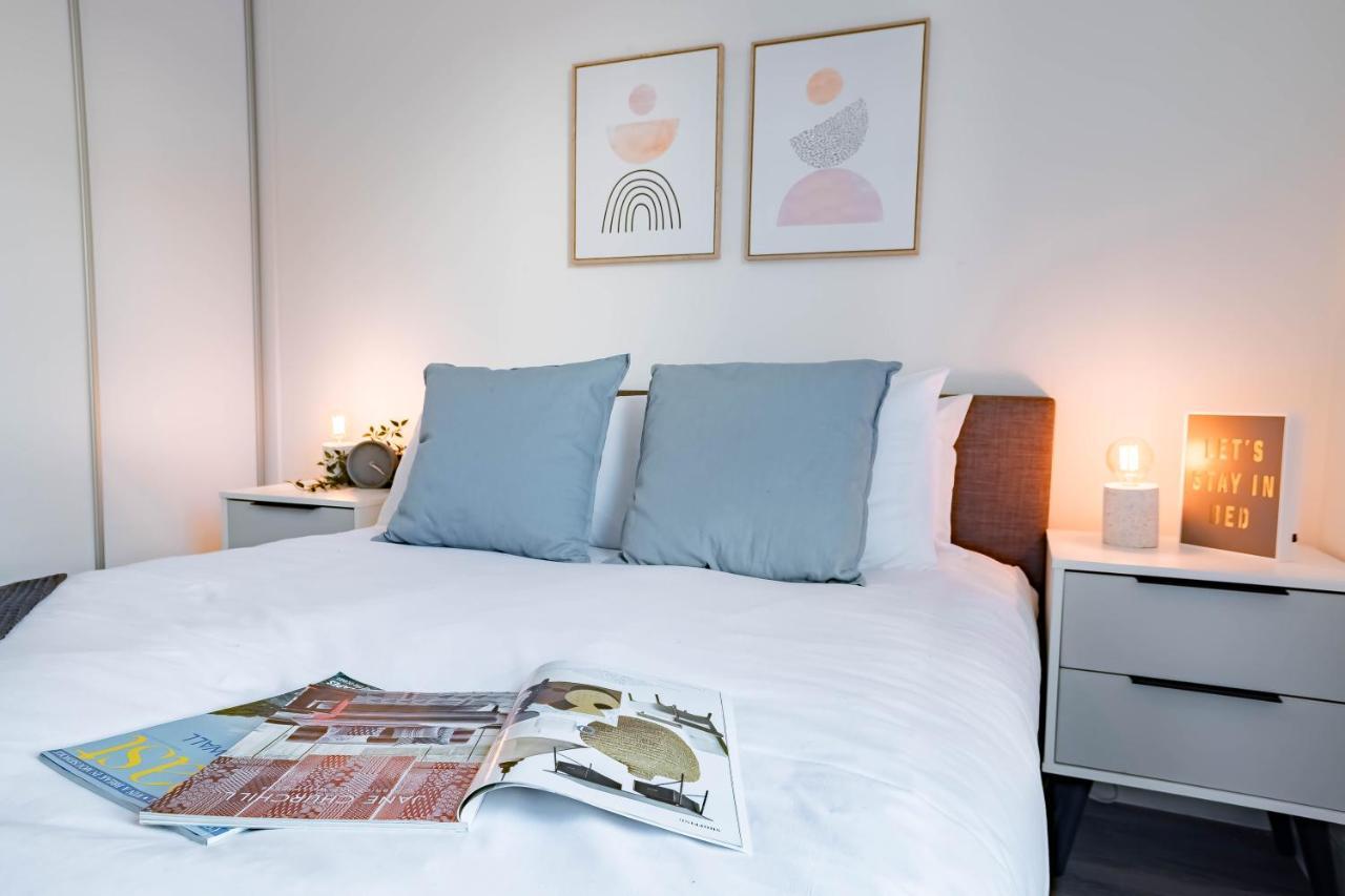 Luxe Interchange Apartment Near Old Trafford - Media City - The Quays Manchester Eksteriør bilde