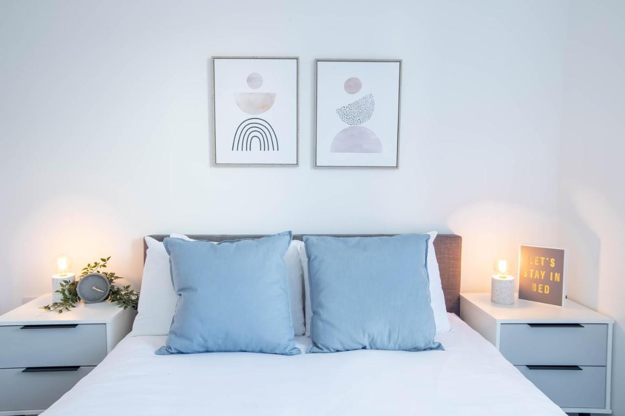 Luxe Interchange Apartment Near Old Trafford - Media City - The Quays Manchester Eksteriør bilde