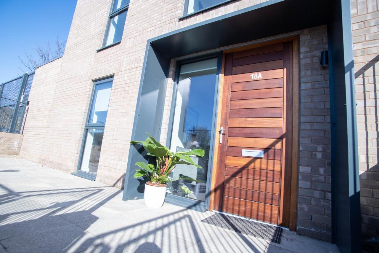 Luxe Interchange Apartment Near Old Trafford - Media City - The Quays Manchester Eksteriør bilde
