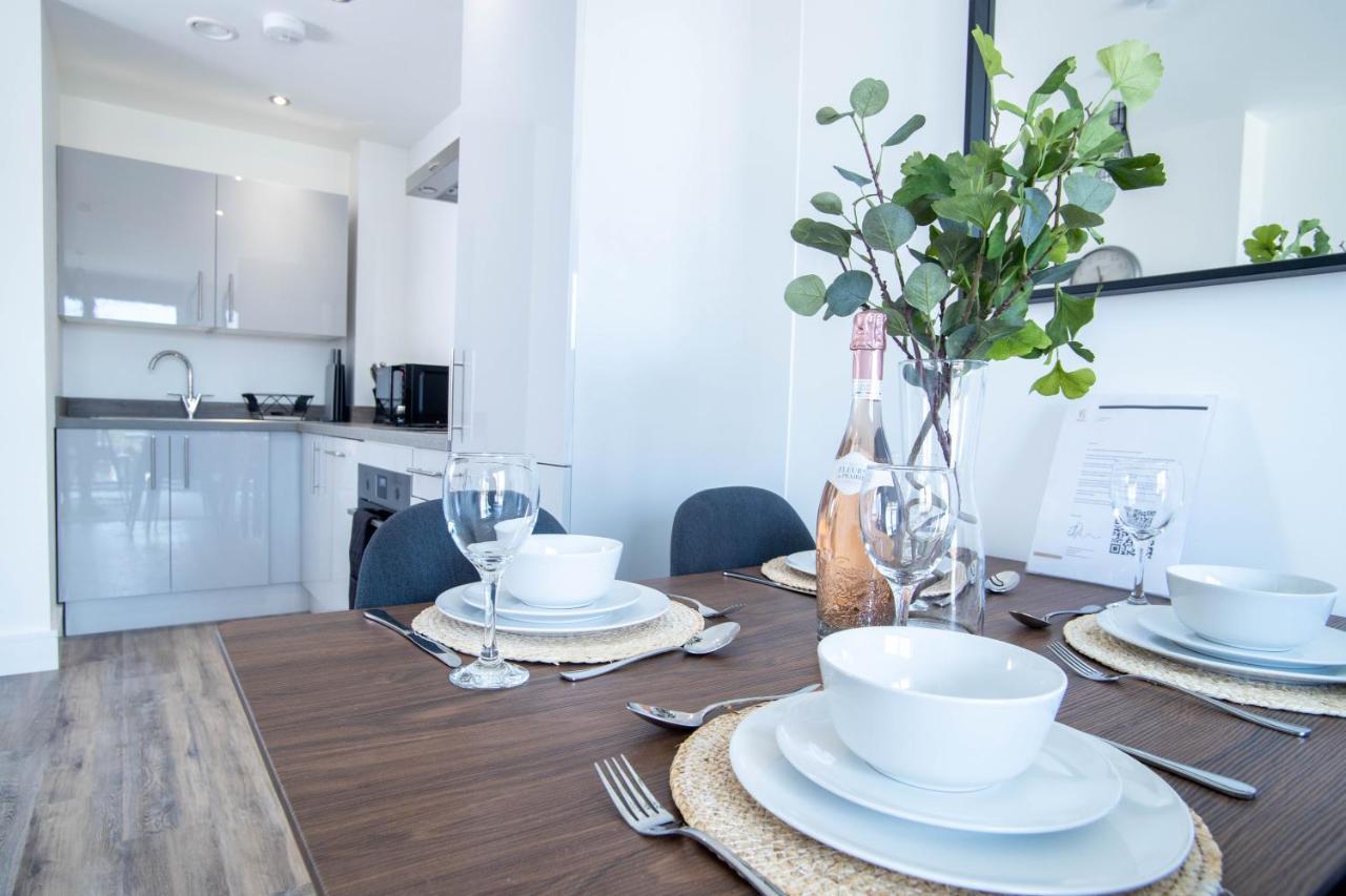 Luxe Interchange Apartment Near Old Trafford - Media City - The Quays Manchester Eksteriør bilde