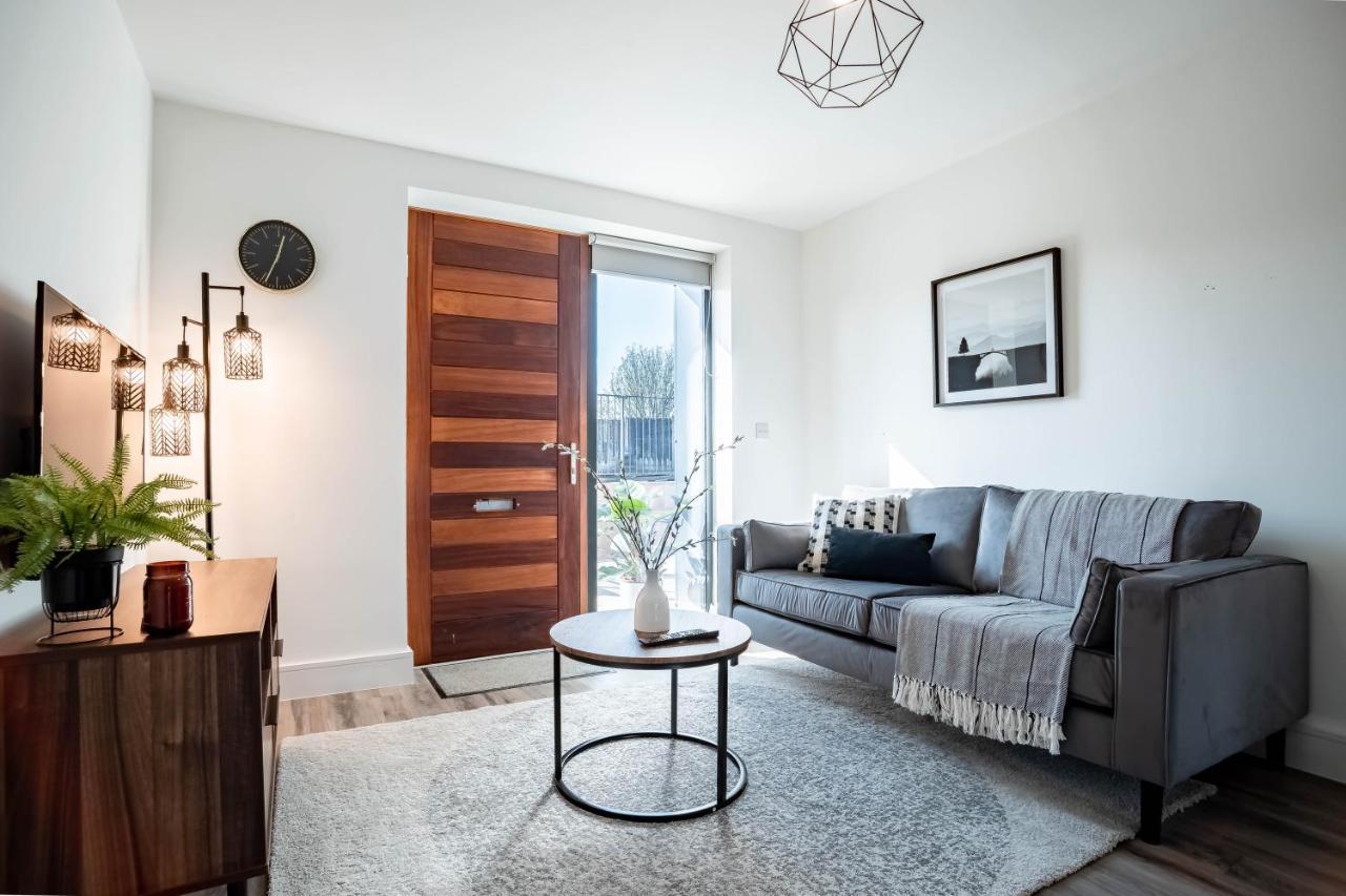 Luxe Interchange Apartment Near Old Trafford - Media City - The Quays Manchester Eksteriør bilde